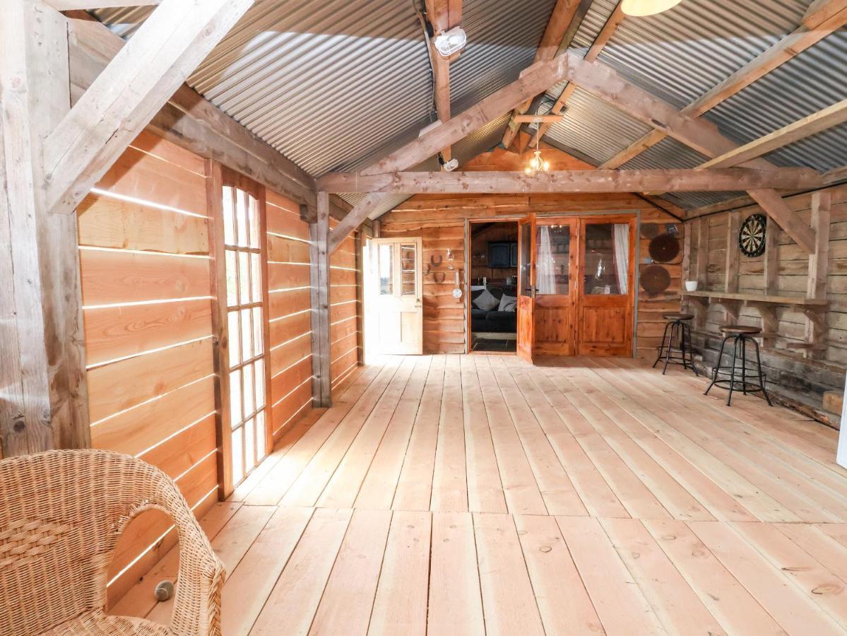 Y Caban Villa Llangollen Luaran gambar